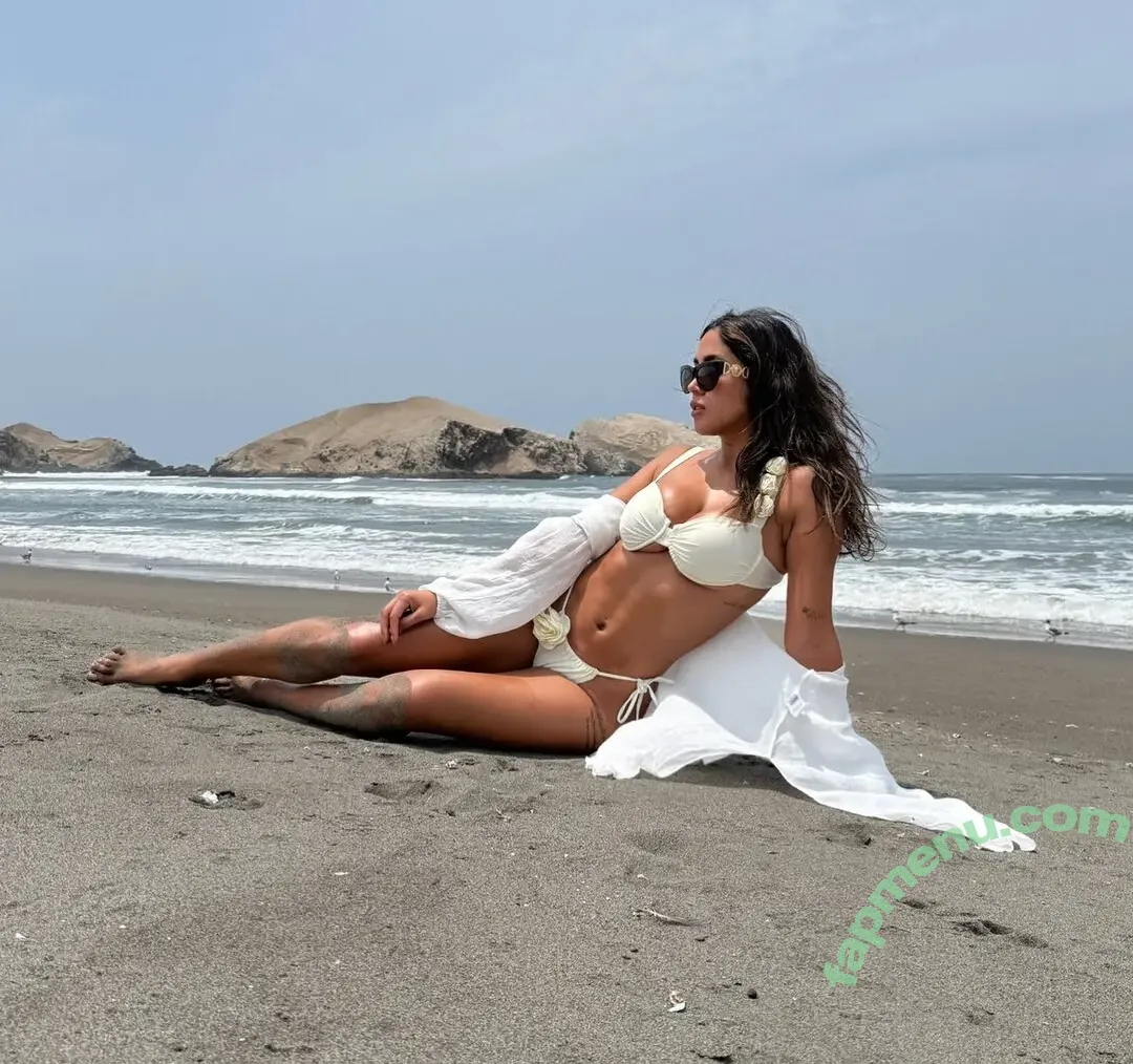 Melissa Paredes nude photo #0017 (MelissaParedesOficial / melissa_paredes / melissapareds)