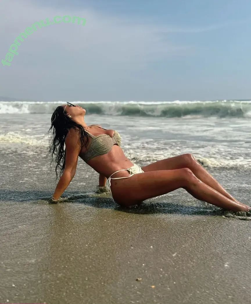 Melissa Paredes nude photo #0039 (MelissaParedesOficial / melissa_paredes / melissapareds)