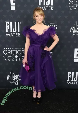 Melissa Rauch / Bernadette from Big Bang Theory / melissarauch nude photo #0137