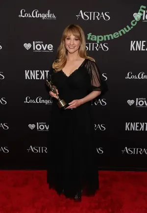 Melissa Rauch / Bernadette from Big Bang Theory / melissarauch nude photo #0156