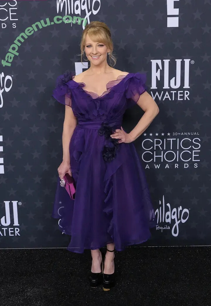 Melissa Rauch nude photo #0145 (Bernadette from Big Bang Theory / melissarauch)