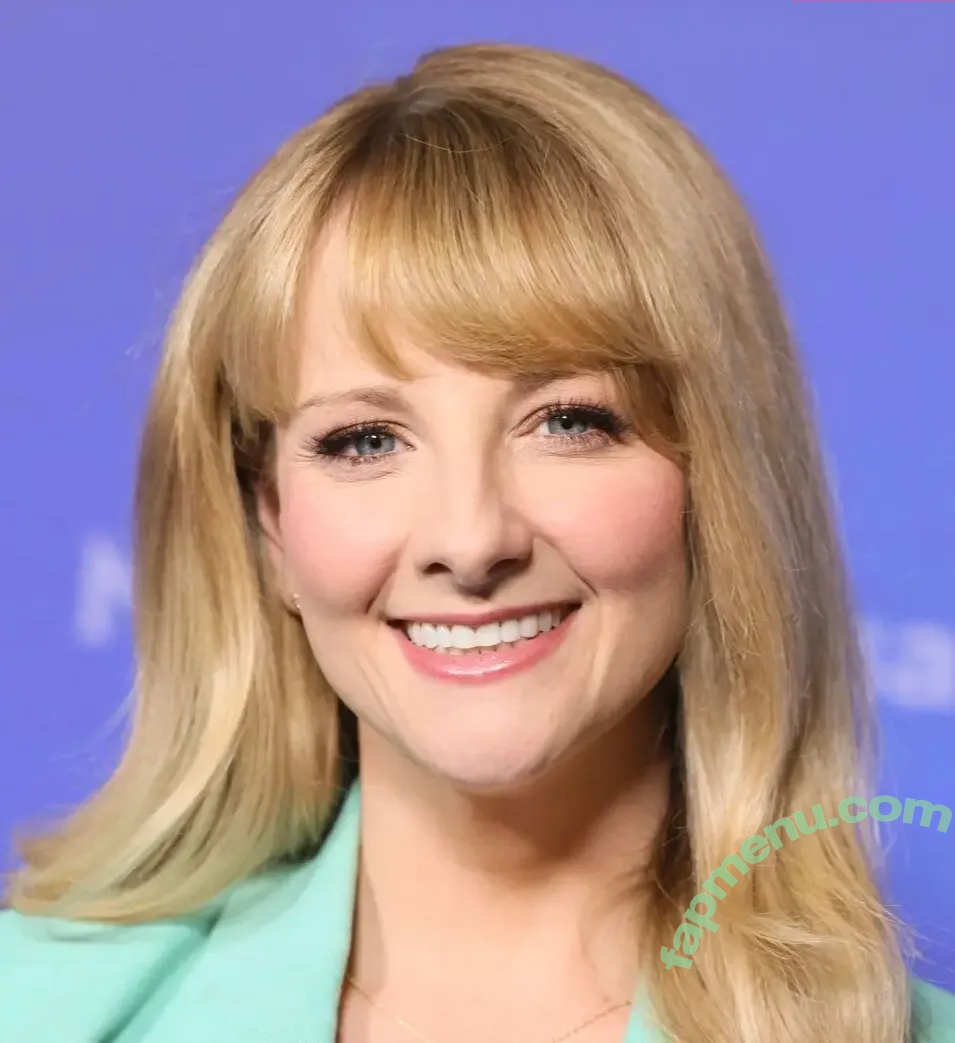 Melissa Rauch nude photo #0164 (Bernadette from Big Bang Theory / melissarauch)