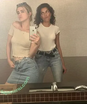 Melissa Roxburgh / mroxburgh nude photo #0215