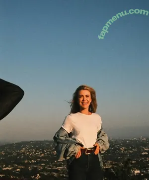 Melissa Roxburgh / mroxburgh nude photo #0288