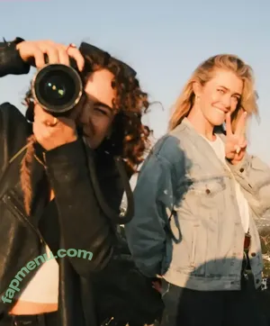 Melissa Roxburgh / mroxburgh nude photo #0290