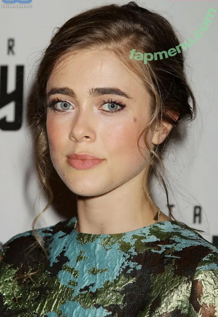 Melissa Roxburgh nude photo #0264 (mroxburgh)