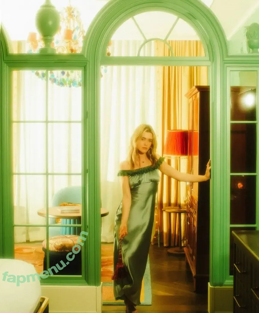 Melissa Roxburgh nude photo #0303 (melissaroxburgh / mroxburgh)