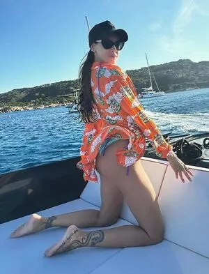 Melissa Satta / melissasatta / sattamelissa nude photo #0051