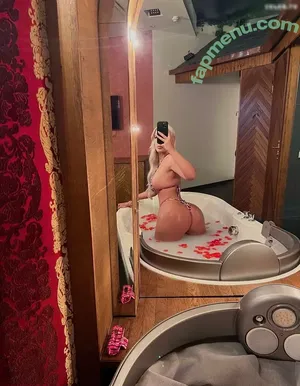  nude photo #0008