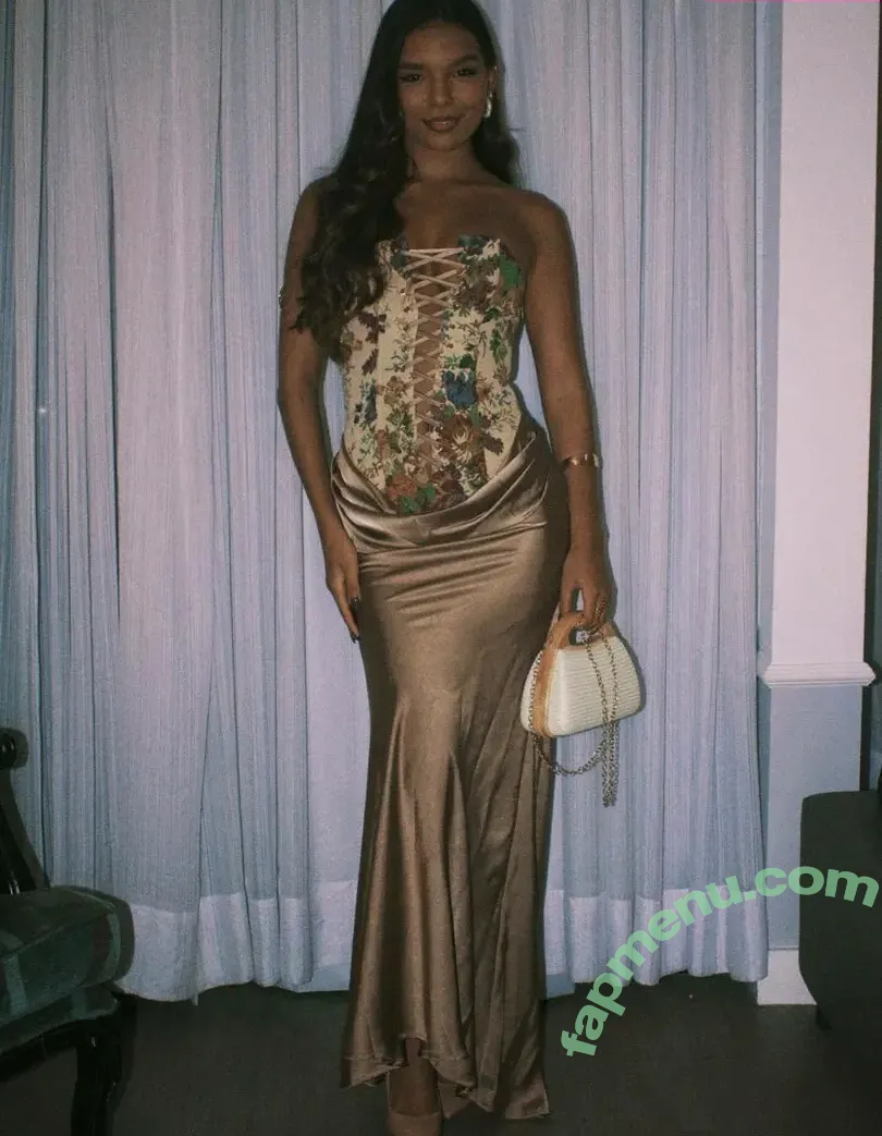 Mell Muzzillo nude photo #0045 (mellmuzzillo)