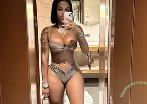  nude photo #0005