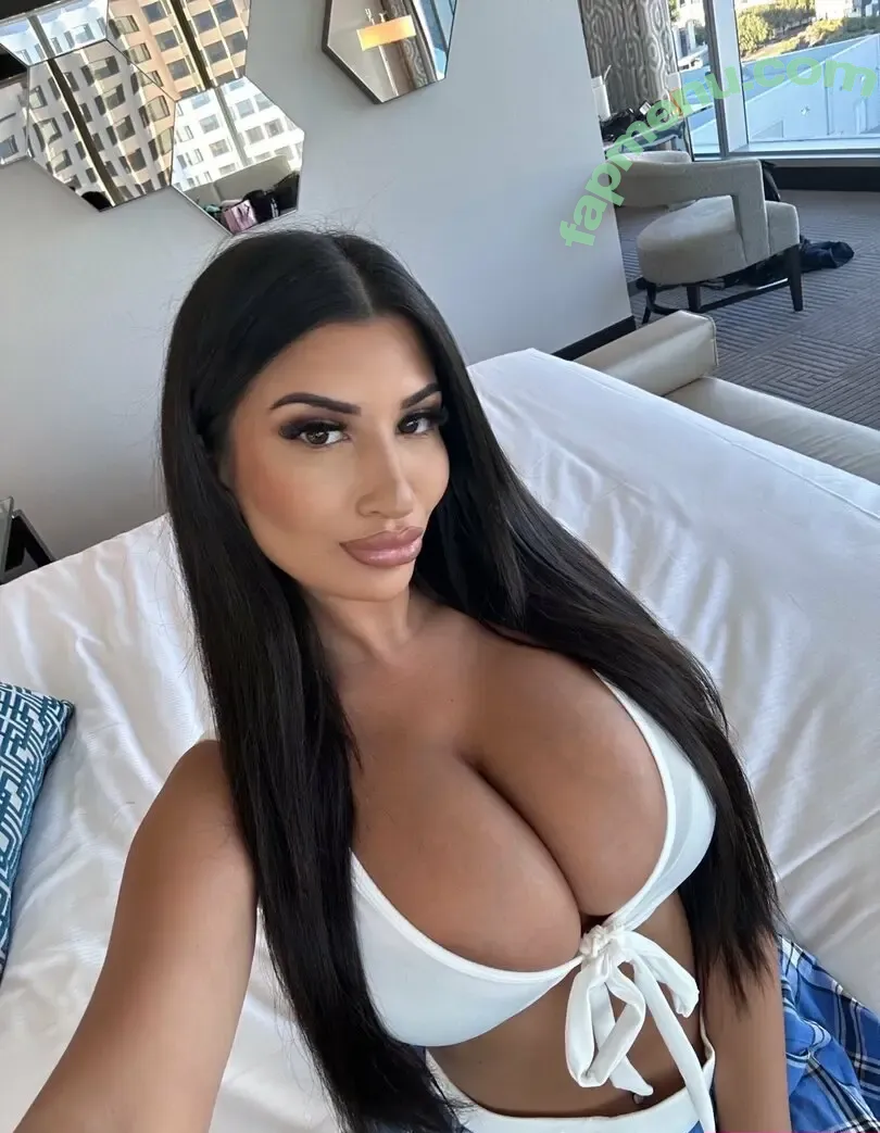 mellstef nude photo #0002 (mellstefoulis)
