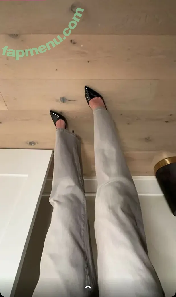 Melody Oz nude photo #1075 (melodyoz)