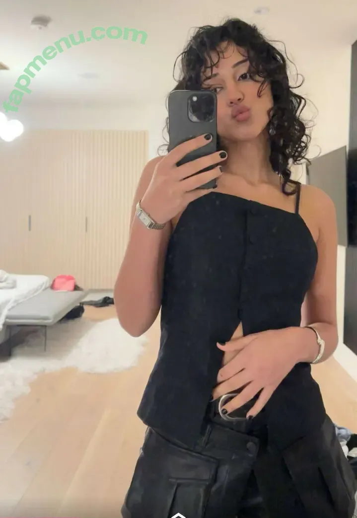 Melody Oz nude photo #1256 (melodyoz)