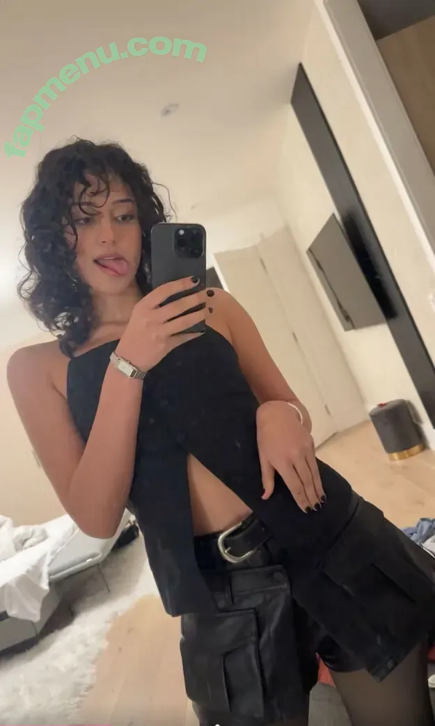 Melody Oz nude photo #1257 (melodyoz)