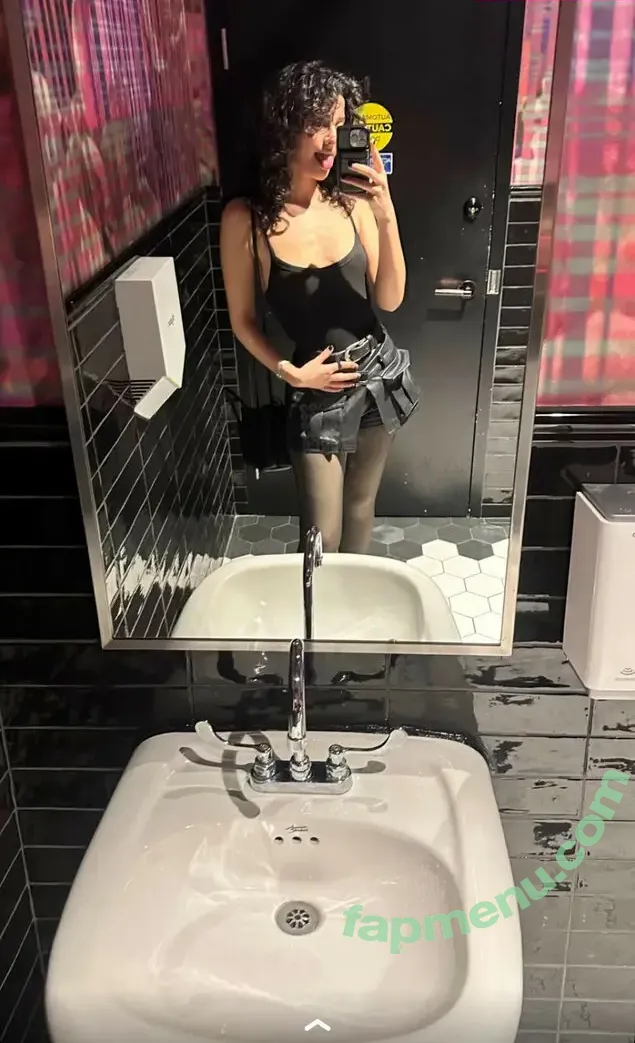 Melody Oz nude photo #1429 (melodyoz)