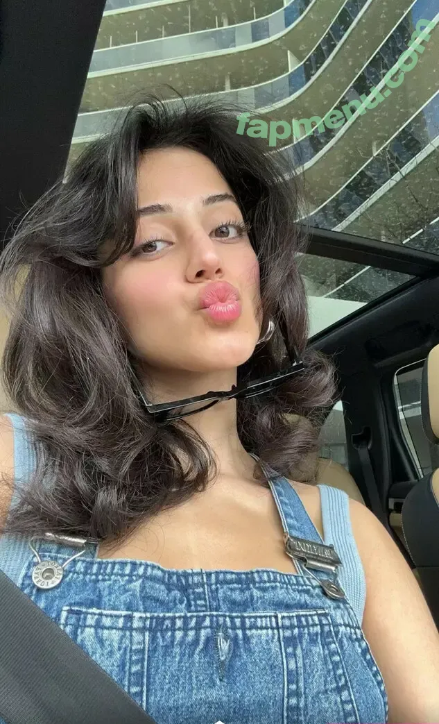 Melody Oz nude photo #1436 (melodyoz)