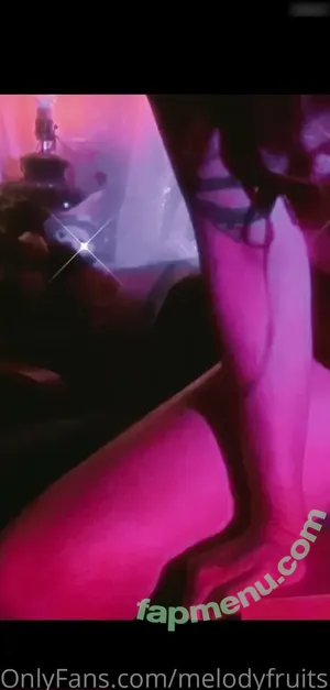  nude photo #0005