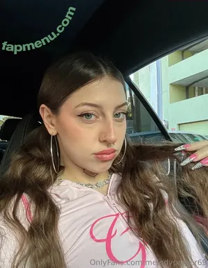 melodyparker69 / iloveconch nude photo #0146