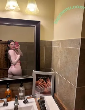 melodyparker69 / iloveconch nude photo #0152