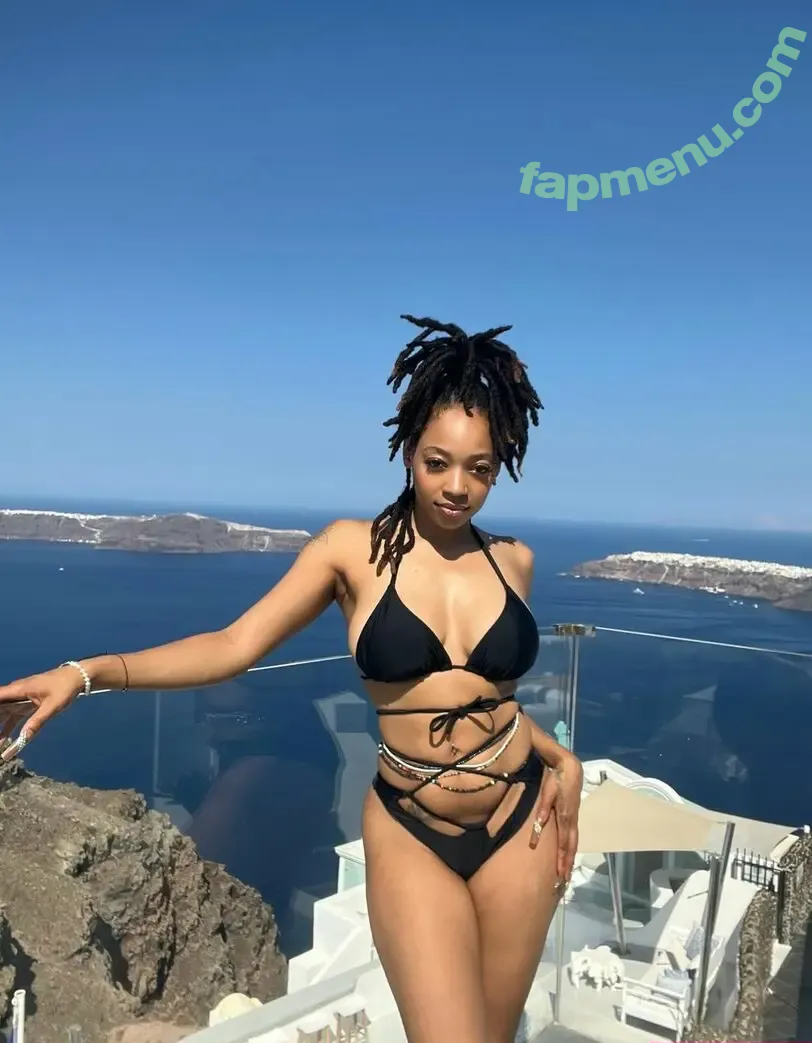 Melodyreyne nude photo #0002 (Melodyreyne)