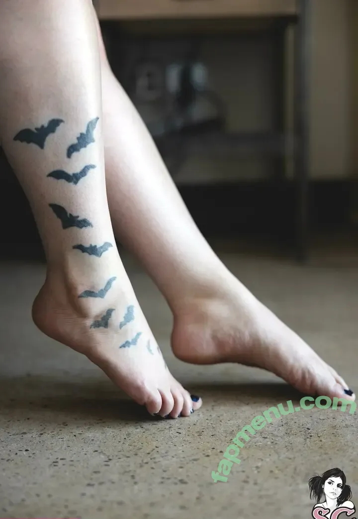 Meloncali nude photo #0032 (Meloncali)