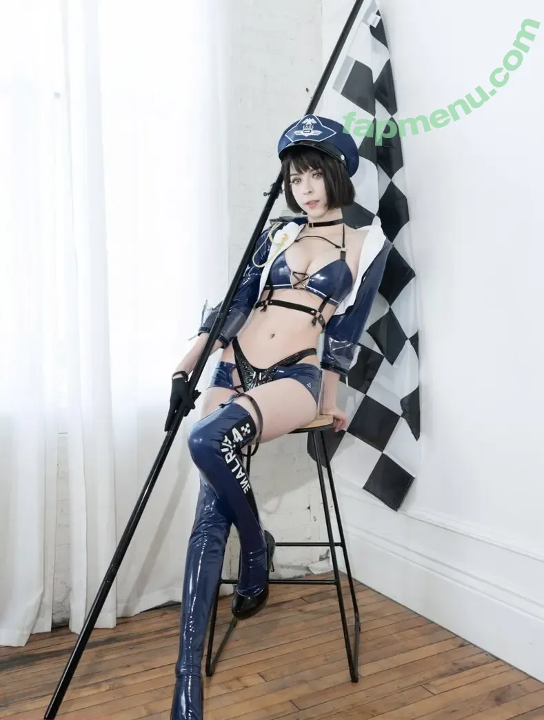 Melondoki nude photo #0131 (meloncali / melondokii)