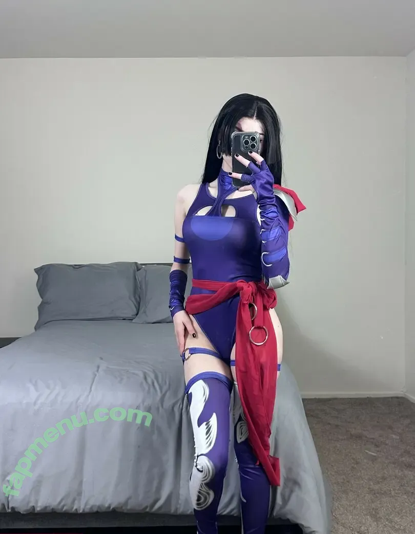 Melondoki nude photo #0300 (meloncali / melondokii)