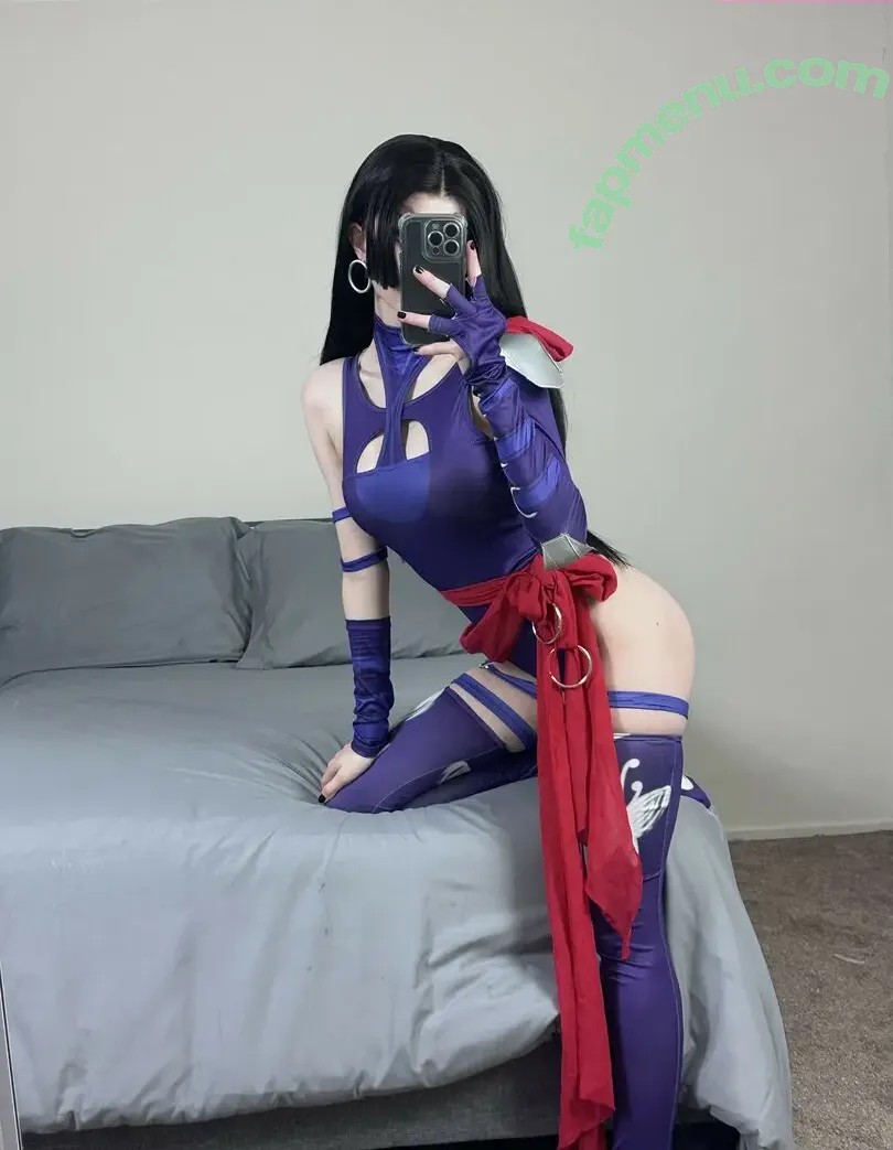 Melondoki nude photo #0314 (meloncali / melondokii)