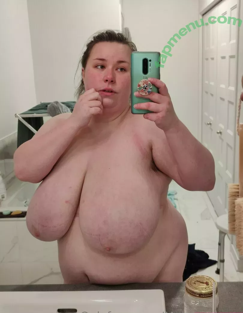 meloniekares nude photo #0019 (meloniekares)