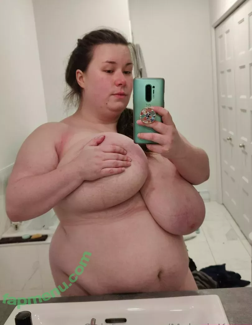 meloniekares nude photo #0025 (meloniekares)