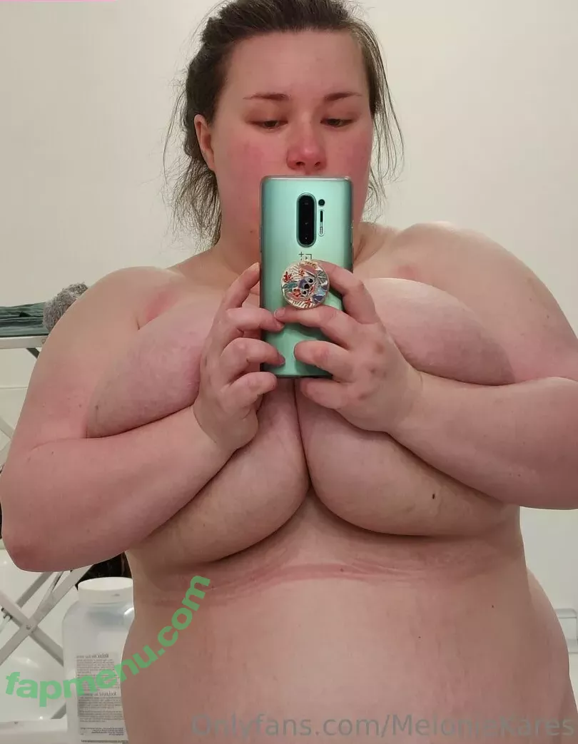meloniekares nude photo #0026 (meloniekares)