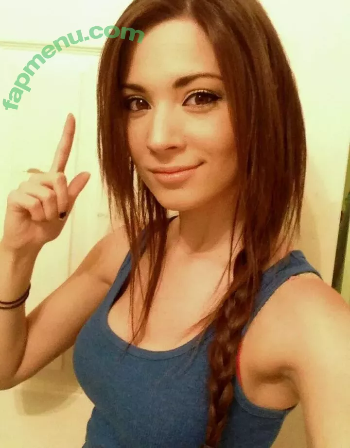 MelonieMac nude photo #0006 (MelonieMac)