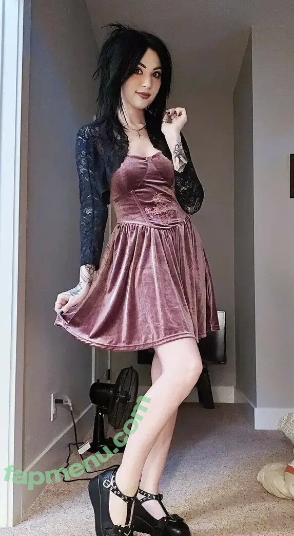 MelonieMac nude photo #0202 (MelonieMac)