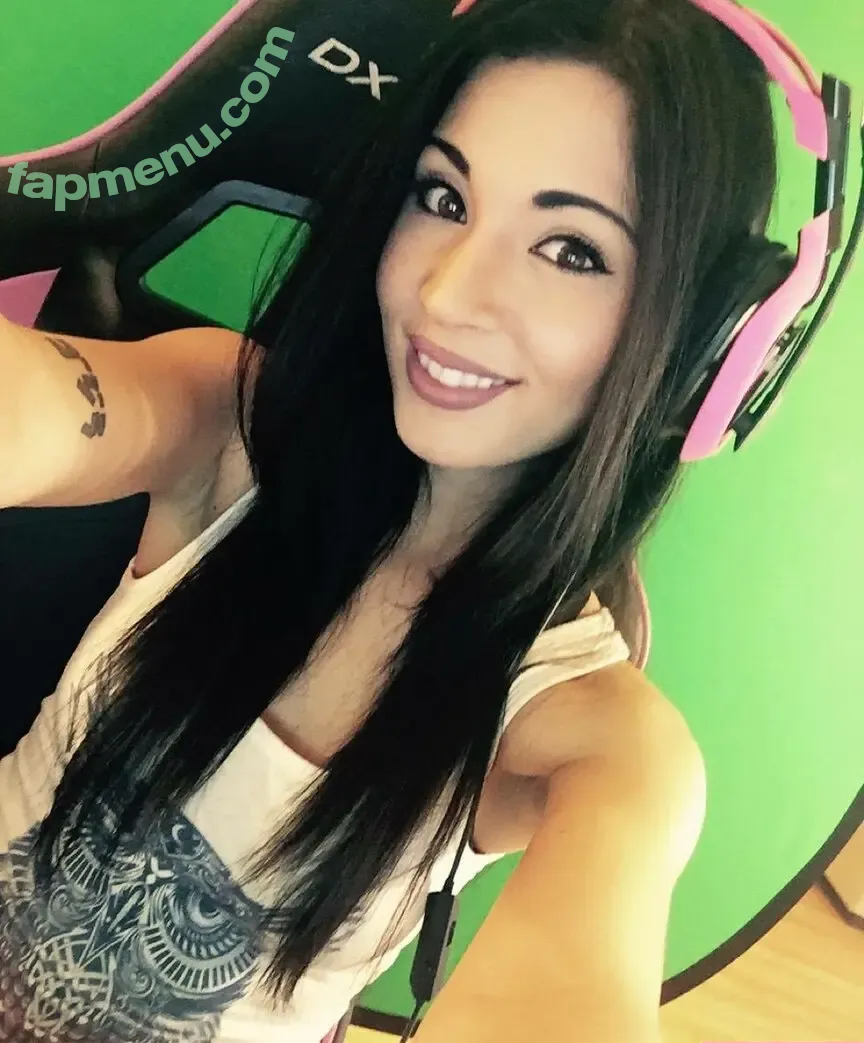 MelonieMac nude photo #0496 (MelonieMac)