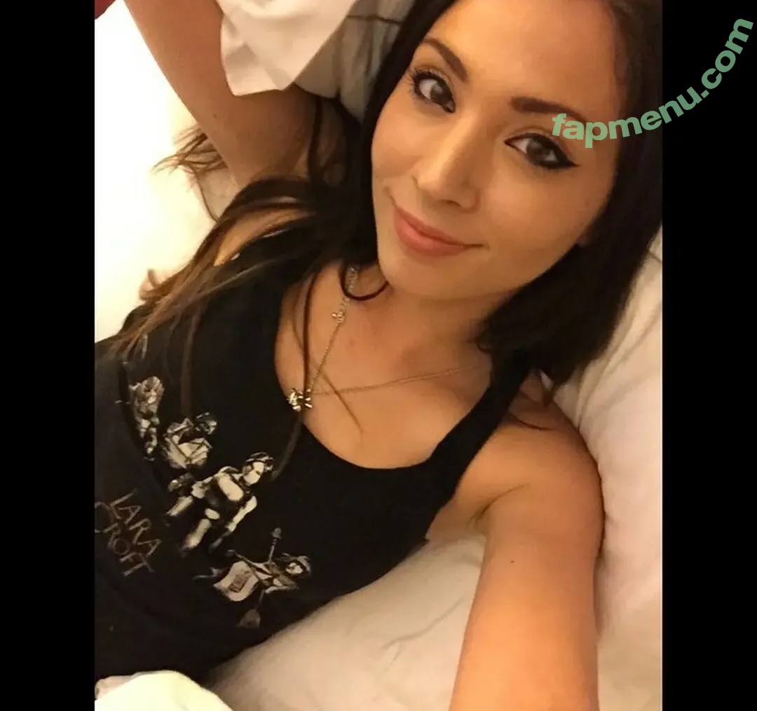 MelonieMac nude photo #0517 (MelonieMac)