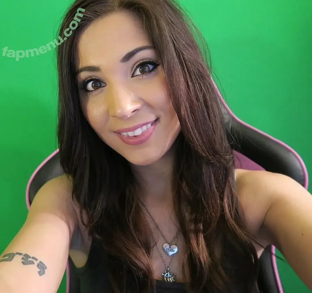 MelonieMac nude photo #0519 (MelonieMac)