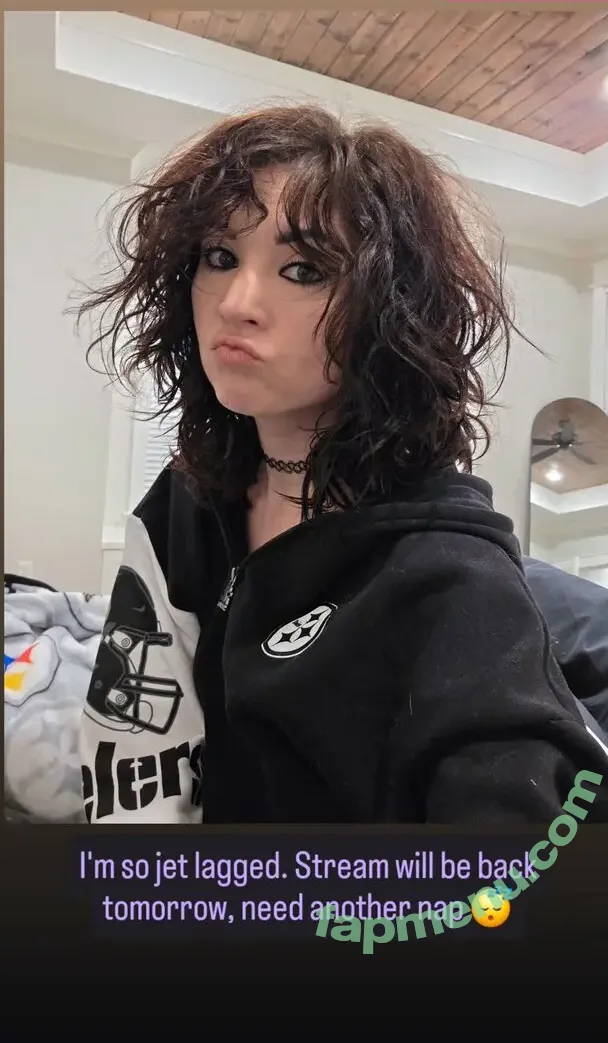 MelonieMac nude photo #0551 (MelonieMac)