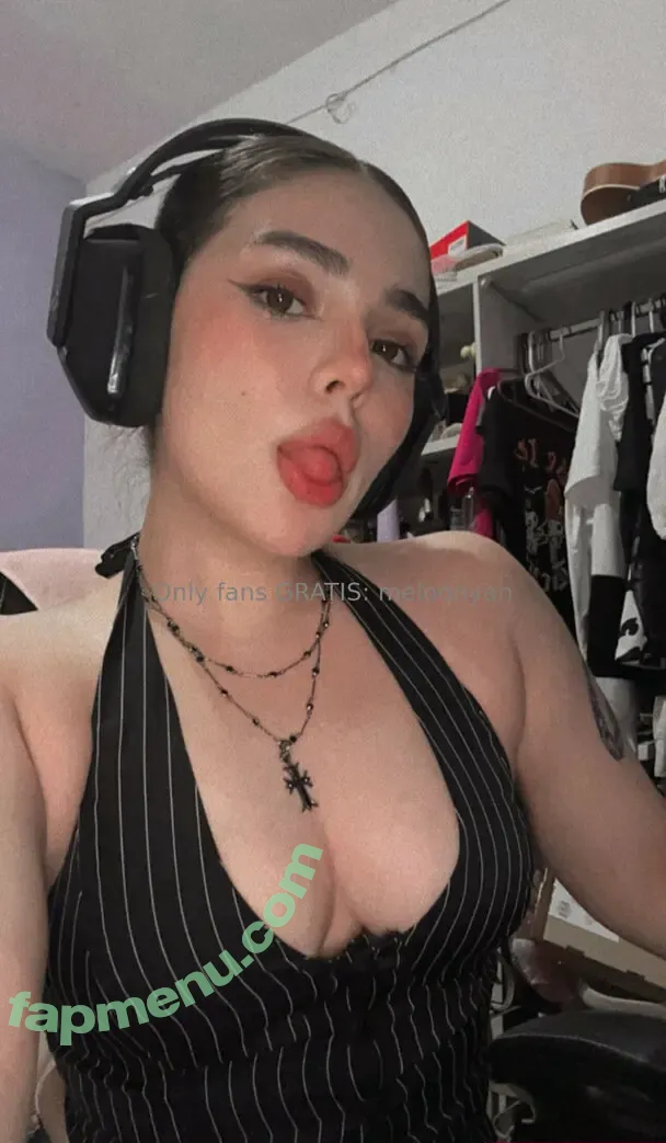 meloonyan nude photo #0005 (meloonyan)