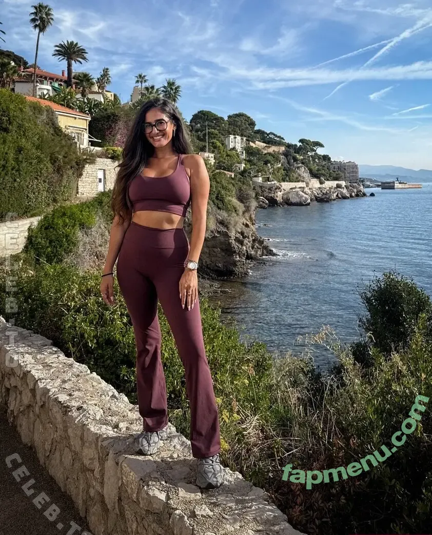 meltem_mrz nude photo #0198 (melteam.meltem)