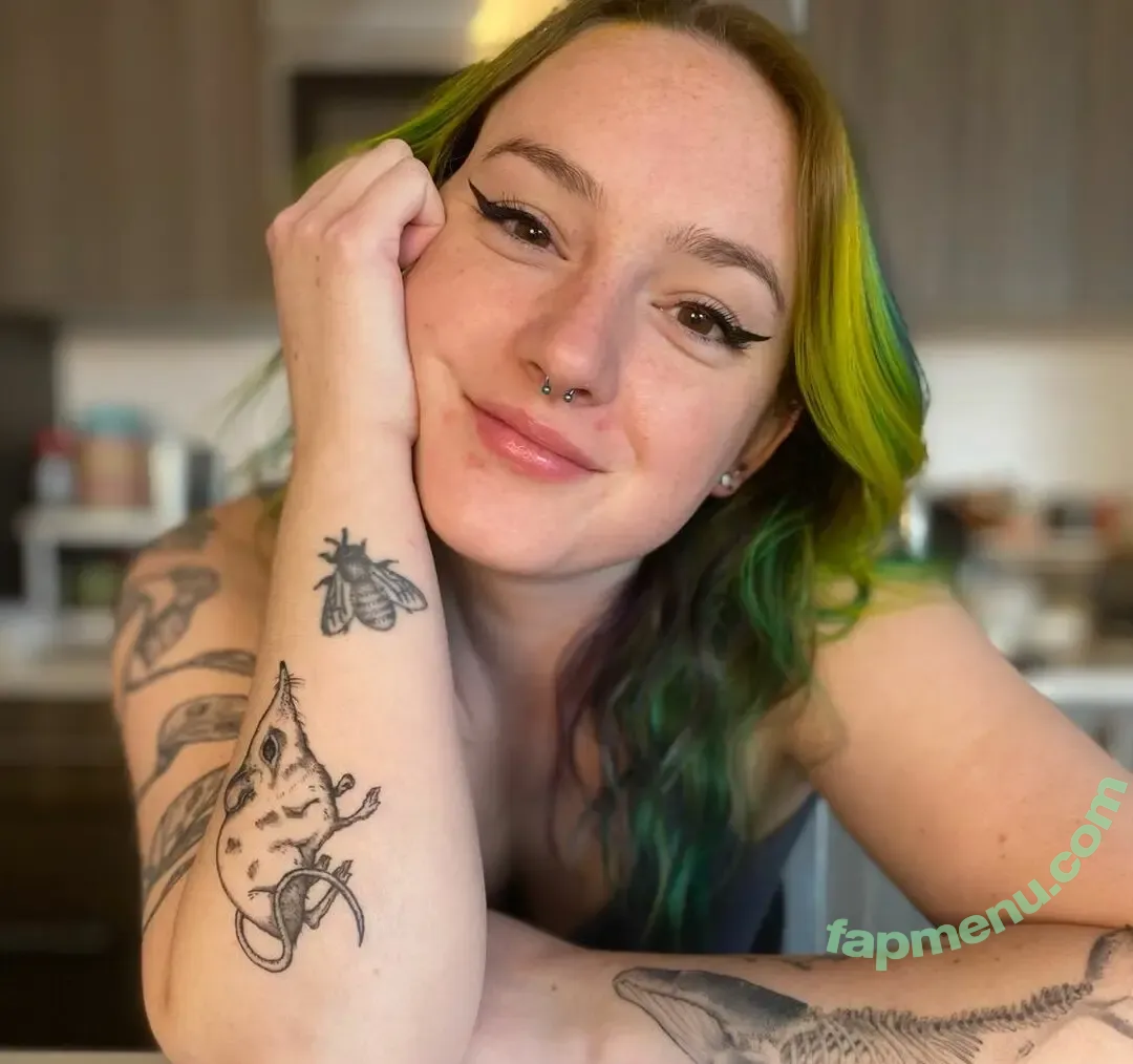 Melthewhale nude photo #0014 (Melthewhale)