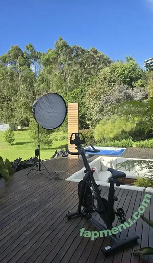 Melwood / melwood_official nude photo #0540