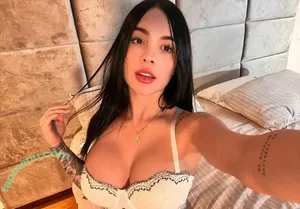 Melwood / melwood_official nude photo #0548