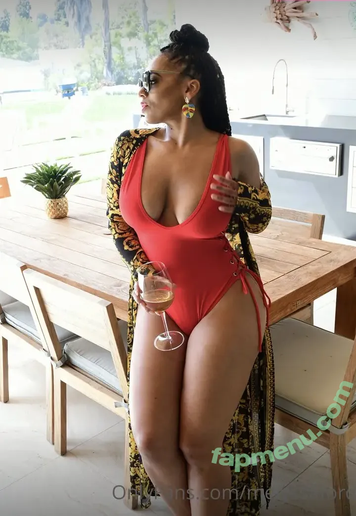 Melyssa Ford nude photo #0010 (melyssaford)