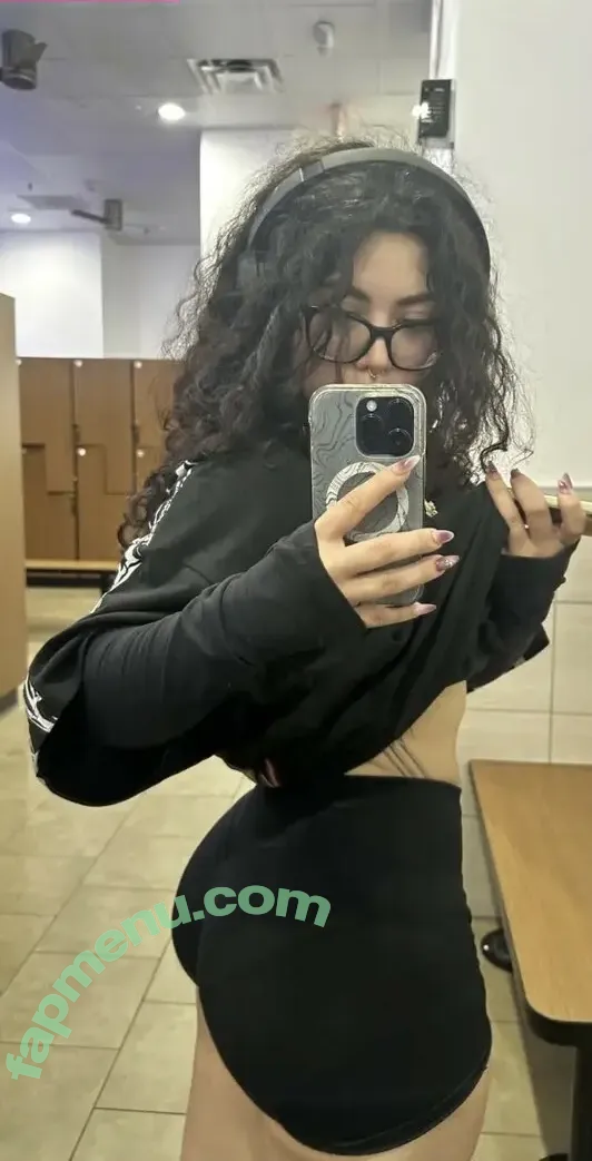 melyyrodzz nude photo #0014 (melyyrodzz)