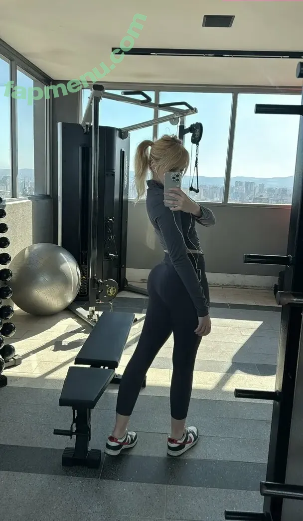 Memepantazis nude photo #0400 (Memepantazis)