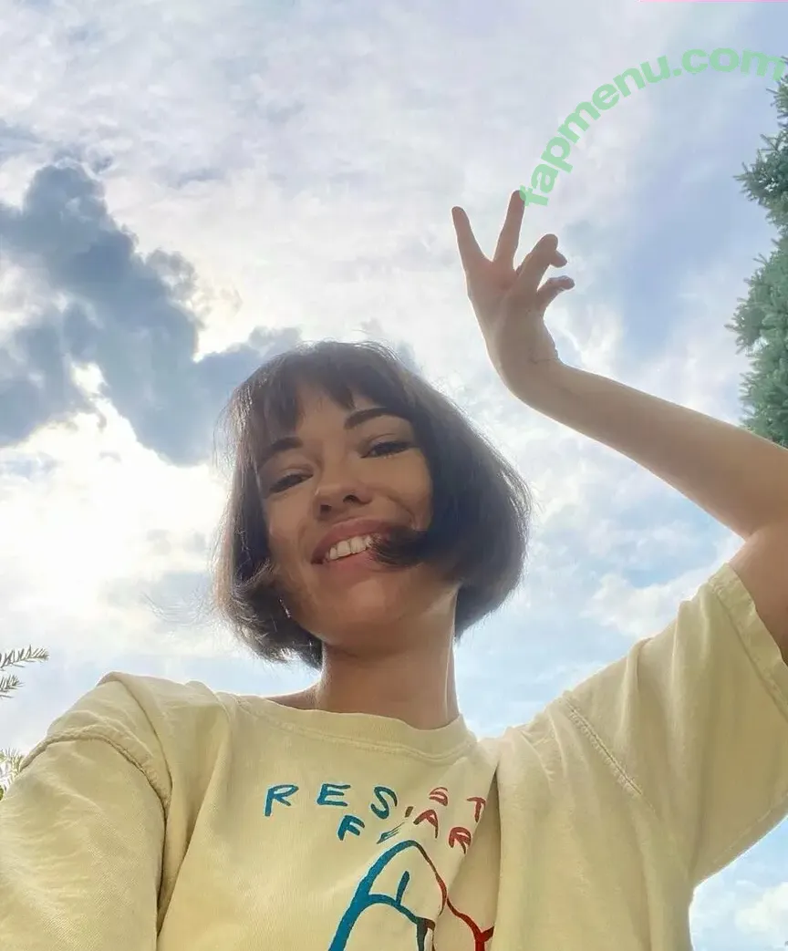 Memoria nude photo #0006 (Mem / Memoria Matters / memoria.exe)