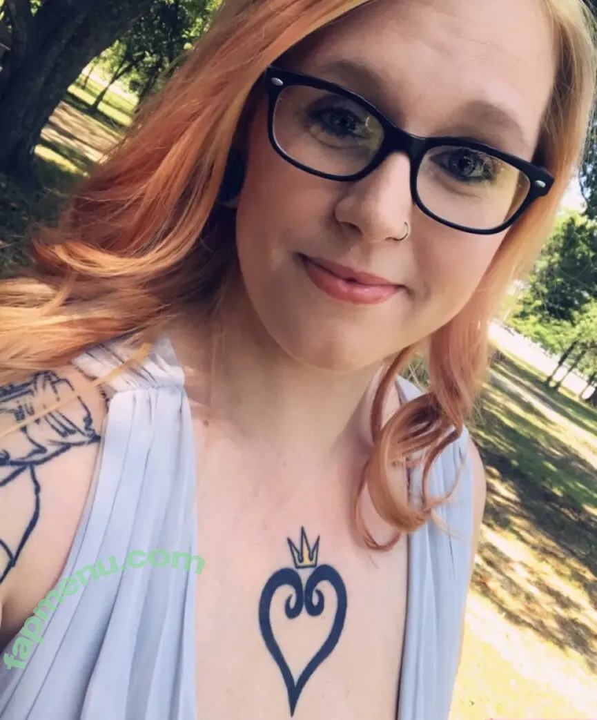 memphisgirl420 nude photo #0058 (Kbomb901 / Kbomb_901)