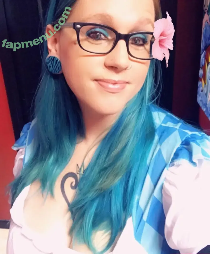 memphisgirl420 nude photo #0064 (Kbomb901 / Kbomb_901)