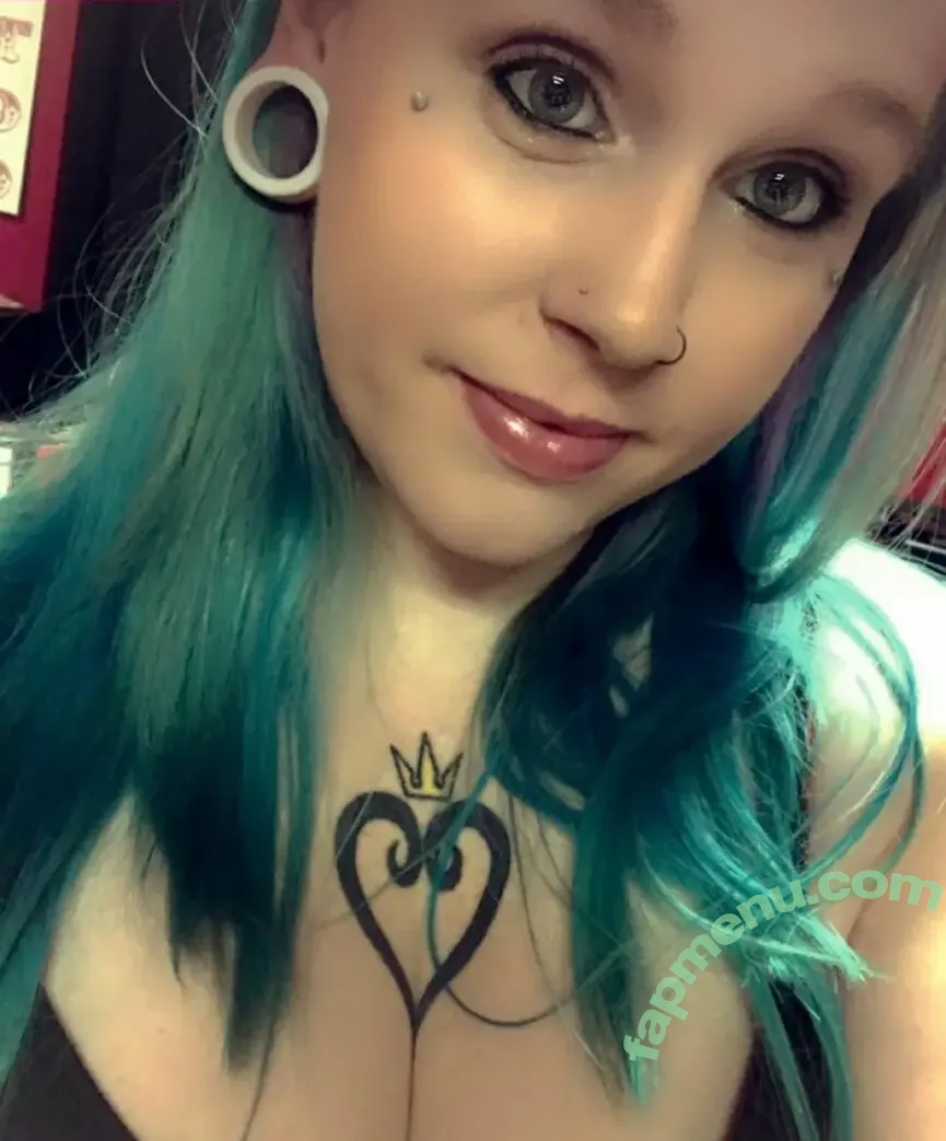 memphisgirl420 nude photo #0074 (Kbomb901 / Kbomb_901)